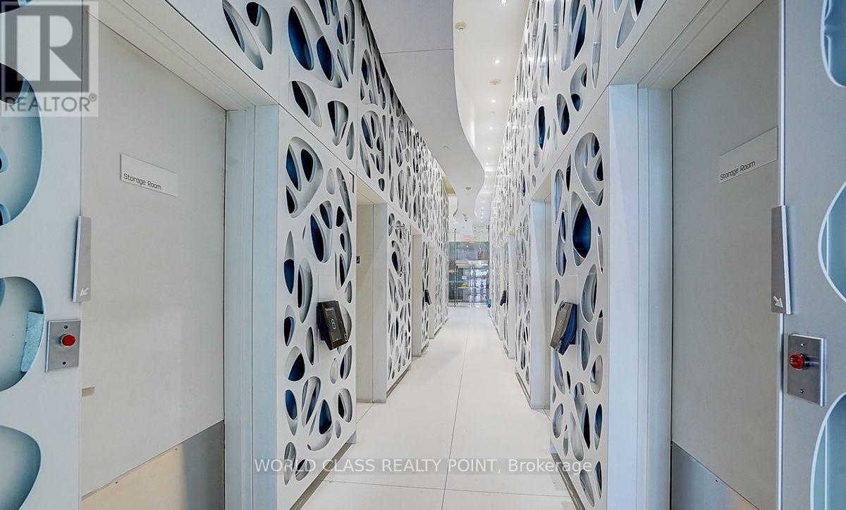 1511 - 1 Bloor Street E, Toronto, Ontario M4W 0A8 - Photo 33 - C12980176