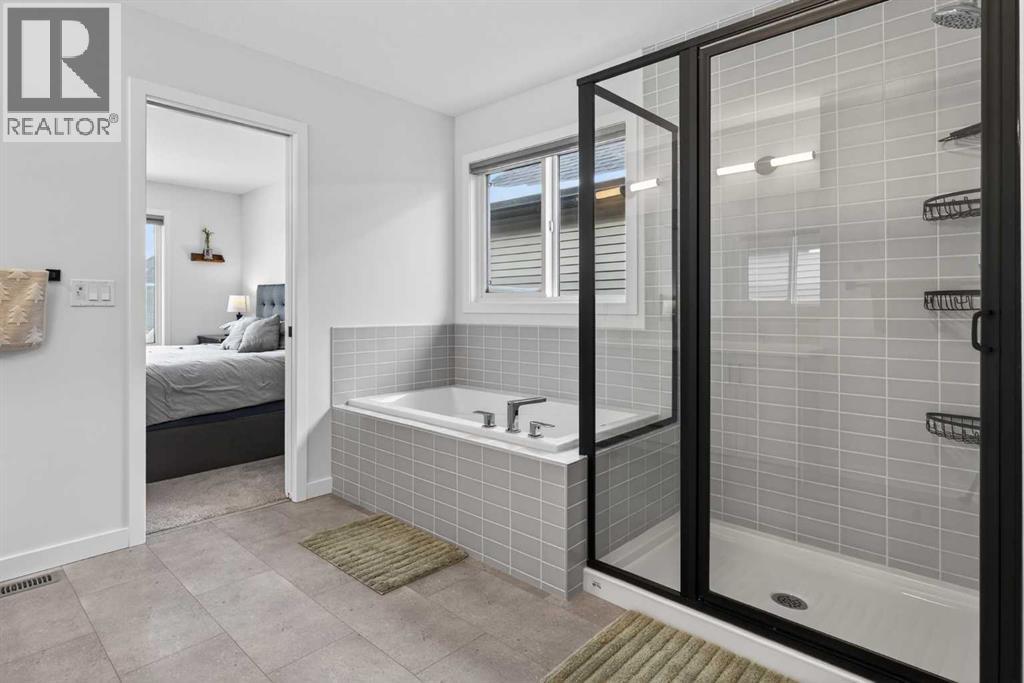 553 Baywater Manor Sw, Airdrie, Alberta  T4B 5R7 - Photo 30 - A2284743