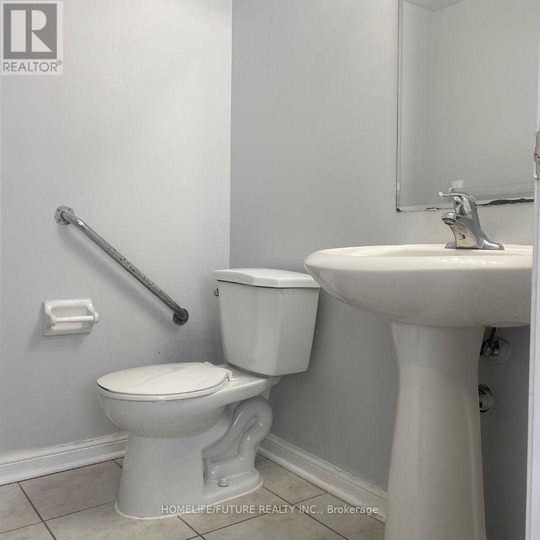 48 Cheetah Crescent, Toronto, Ontario  M1B 6J7 - Photo 3 - E12772428