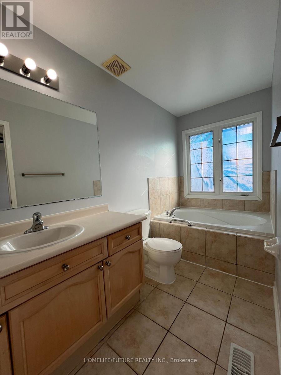 48 Cheetah Crescent, Toronto, Ontario  M1B 6J7 - Photo 5 - E12772428