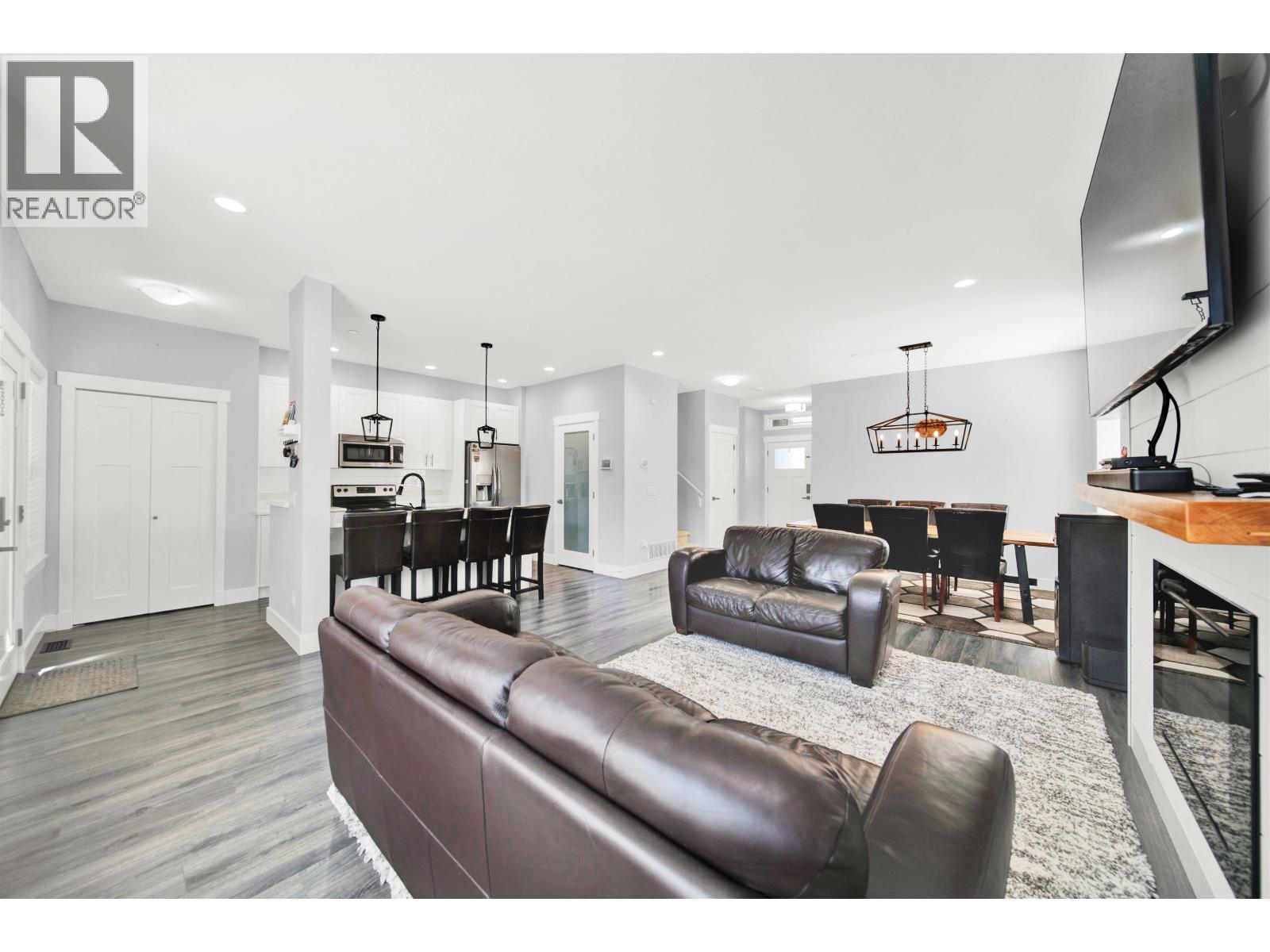 11155 240 Street, Maple Ridge, British Columbia  V2W 0H7 - Photo 4 - R3109704