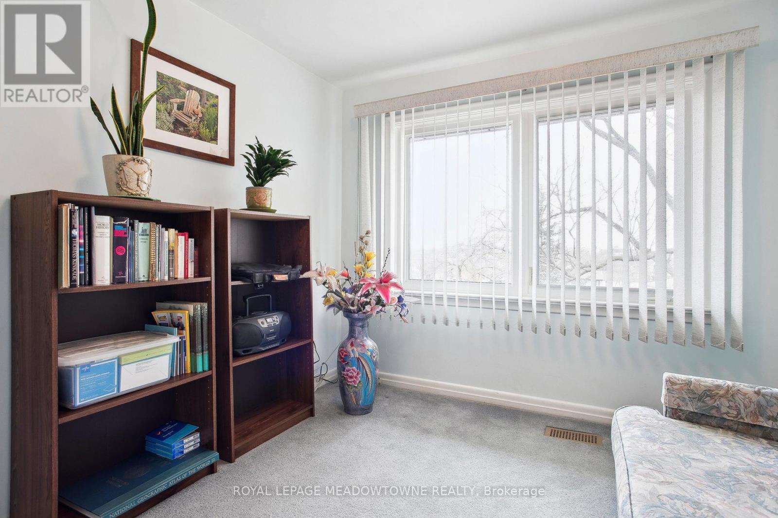 123 Vista Drive W, Mississauga, Ontario  L5M 1W2 - Photo 15 - W12984336