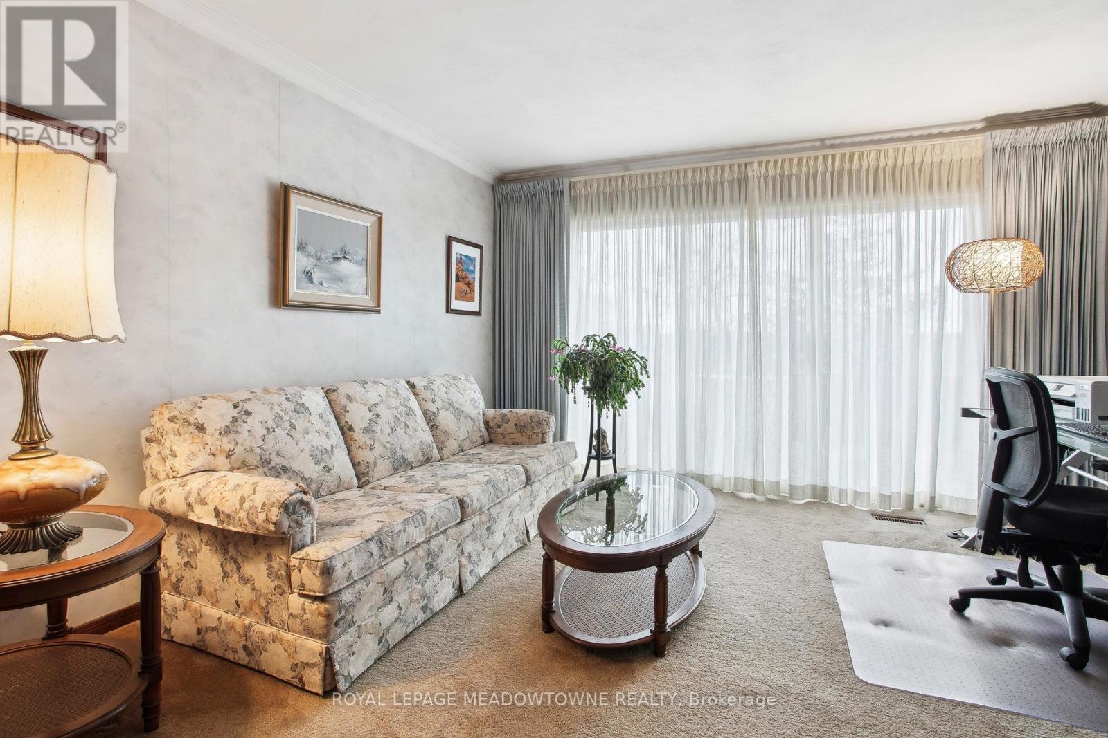 123 Vista Drive W, Mississauga, Ontario  L5M 1W2 - Photo 26 - W12984336