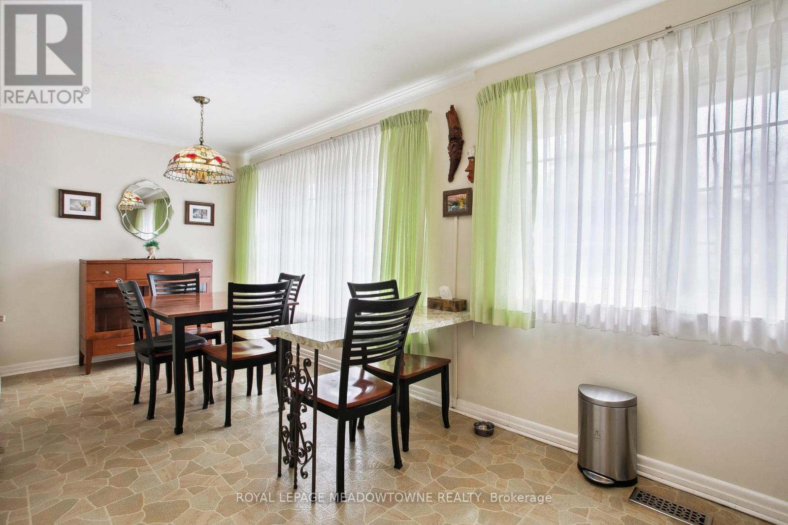 123 Vista Drive W, Mississauga, Ontario  L5M 1W2 - Photo 8 - W12984336