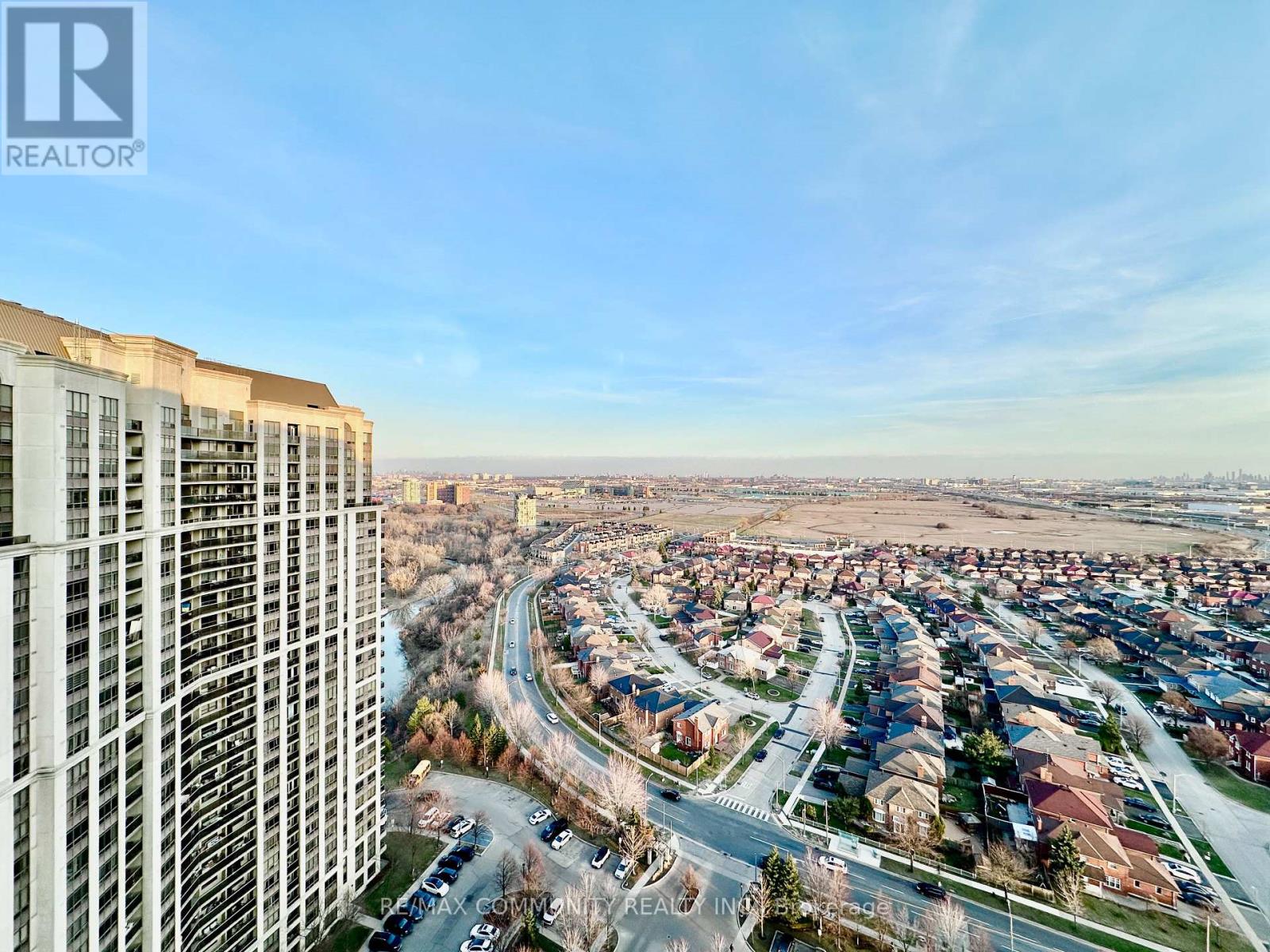 2808 - 710 Humberwood Boulevard, Toronto, Ontario  M9W 7J5 - Photo 32 - W12984396