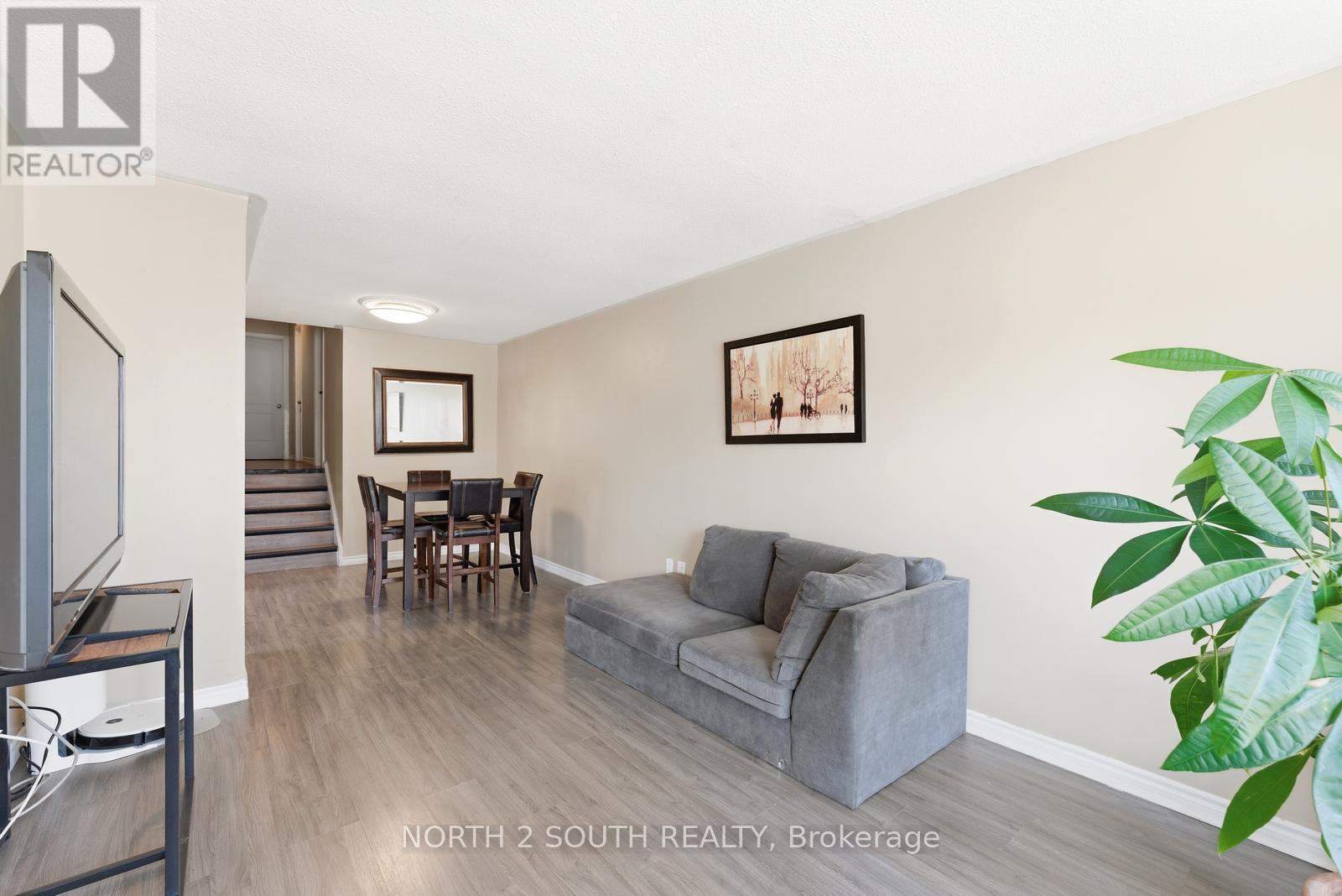 7739 Priory Crescent, Mississauga, Ontario  L4T 3H6 - Photo 16 - W12984412