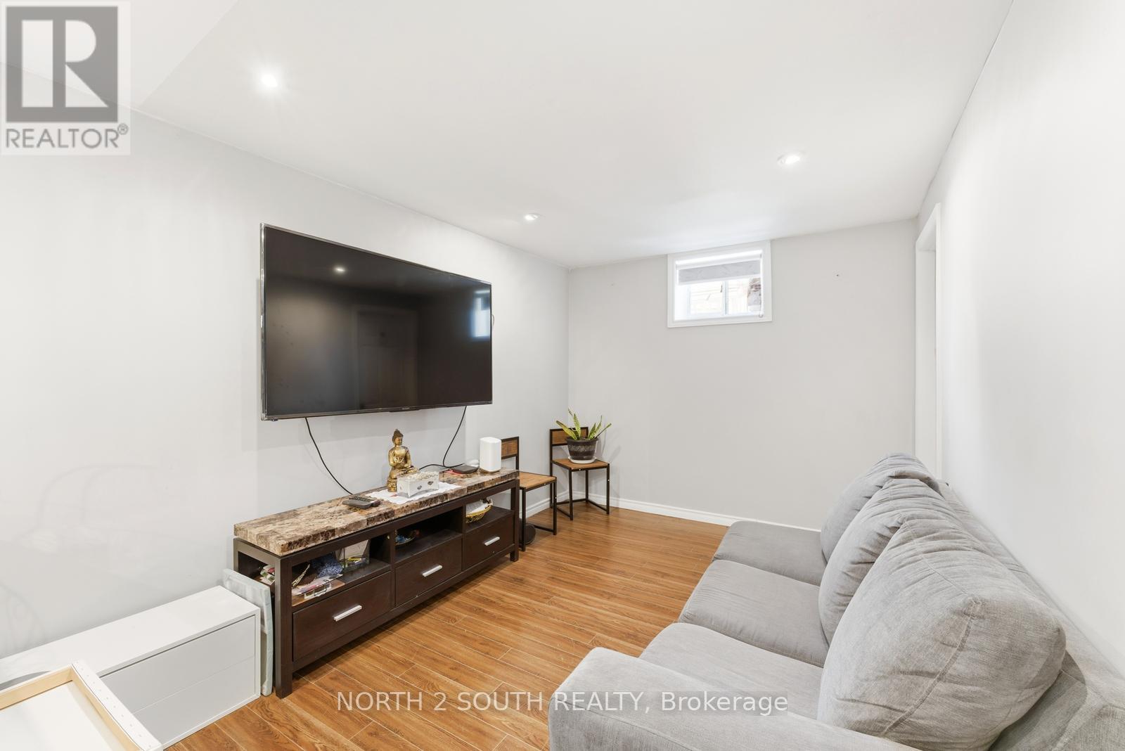 7739 Priory Crescent, Mississauga, Ontario  L4T 3H6 - Photo 29 - W12984412