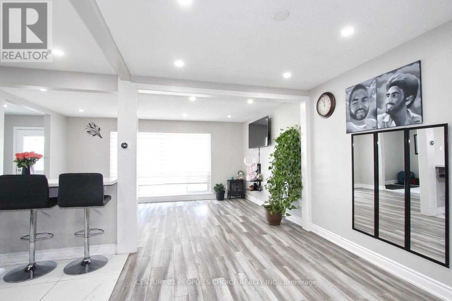 83 Fallingdale Crescent, Brampton (Southgate), Ontario  L6T 3J5 - Photo 19 - W12984420