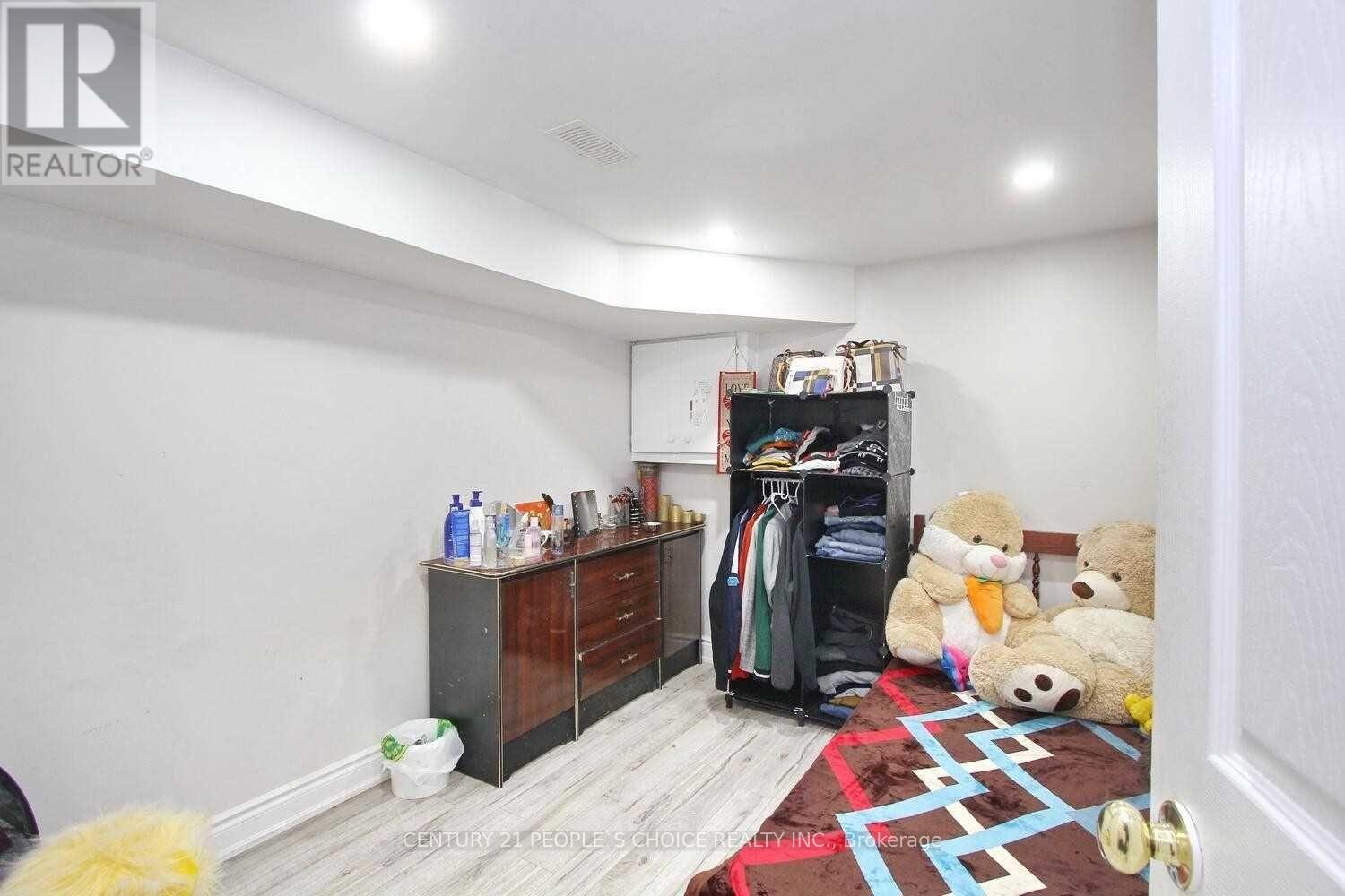 83 Fallingdale Crescent, Brampton (Southgate), Ontario  L6T 3J5 - Photo 27 - W12984420