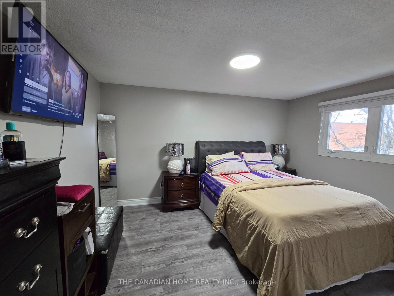 12 Norma Crescent, Brampton, Ontario  L6S 4H2 - Photo 6 - W12984426