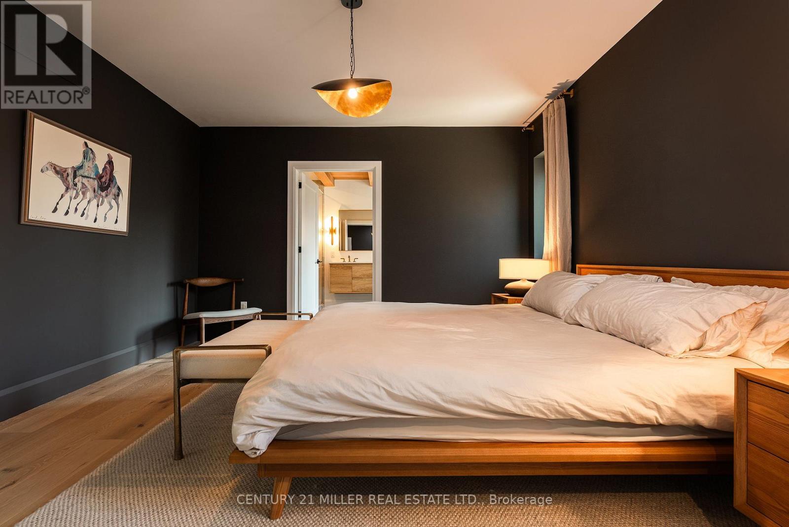 1187 Sarta Road, Oakville, Ontario  L6L 2P4 - Photo 21 - W12984464