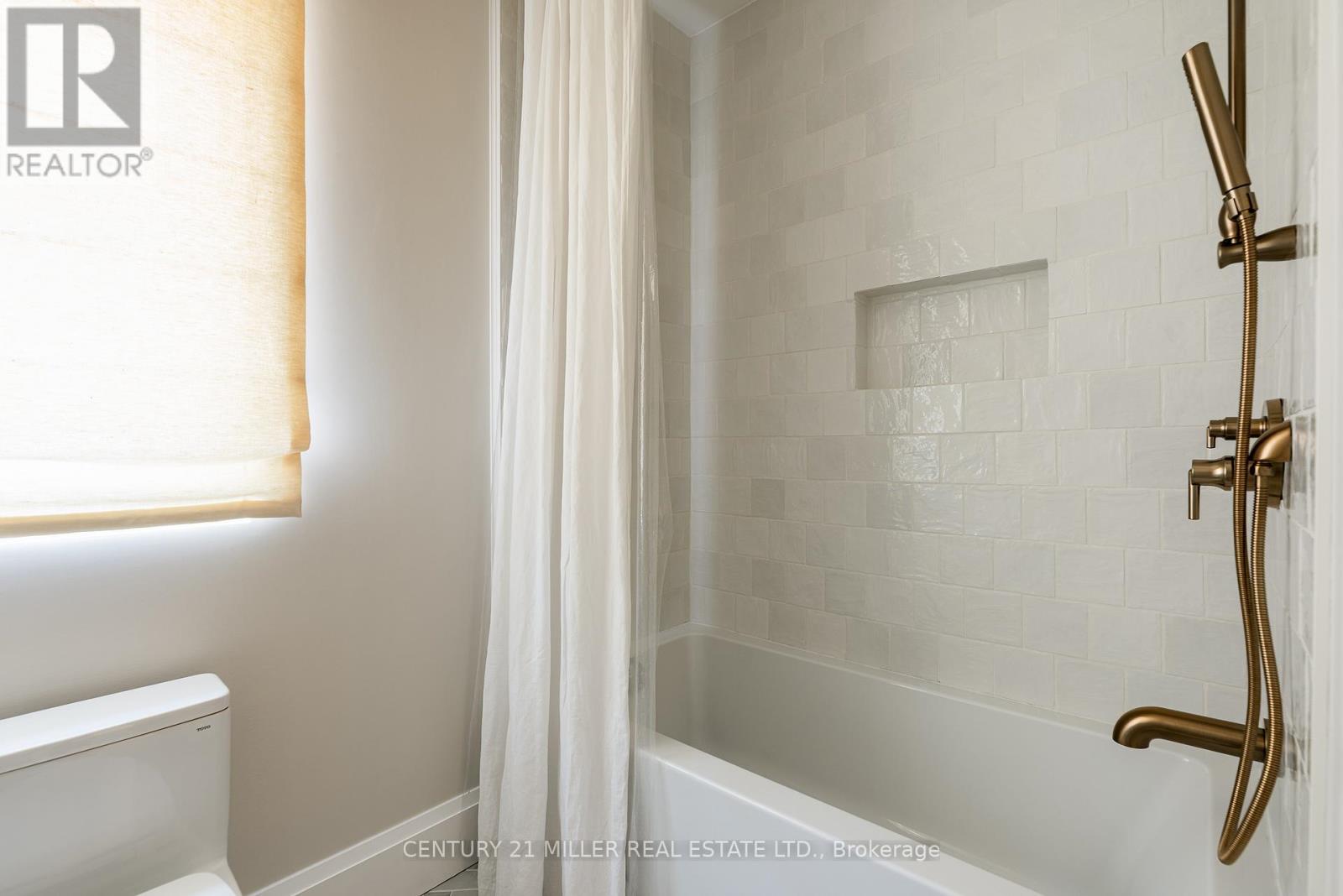 1187 Sarta Road, Oakville, Ontario  L6L 2P4 - Photo 30 - W12984464