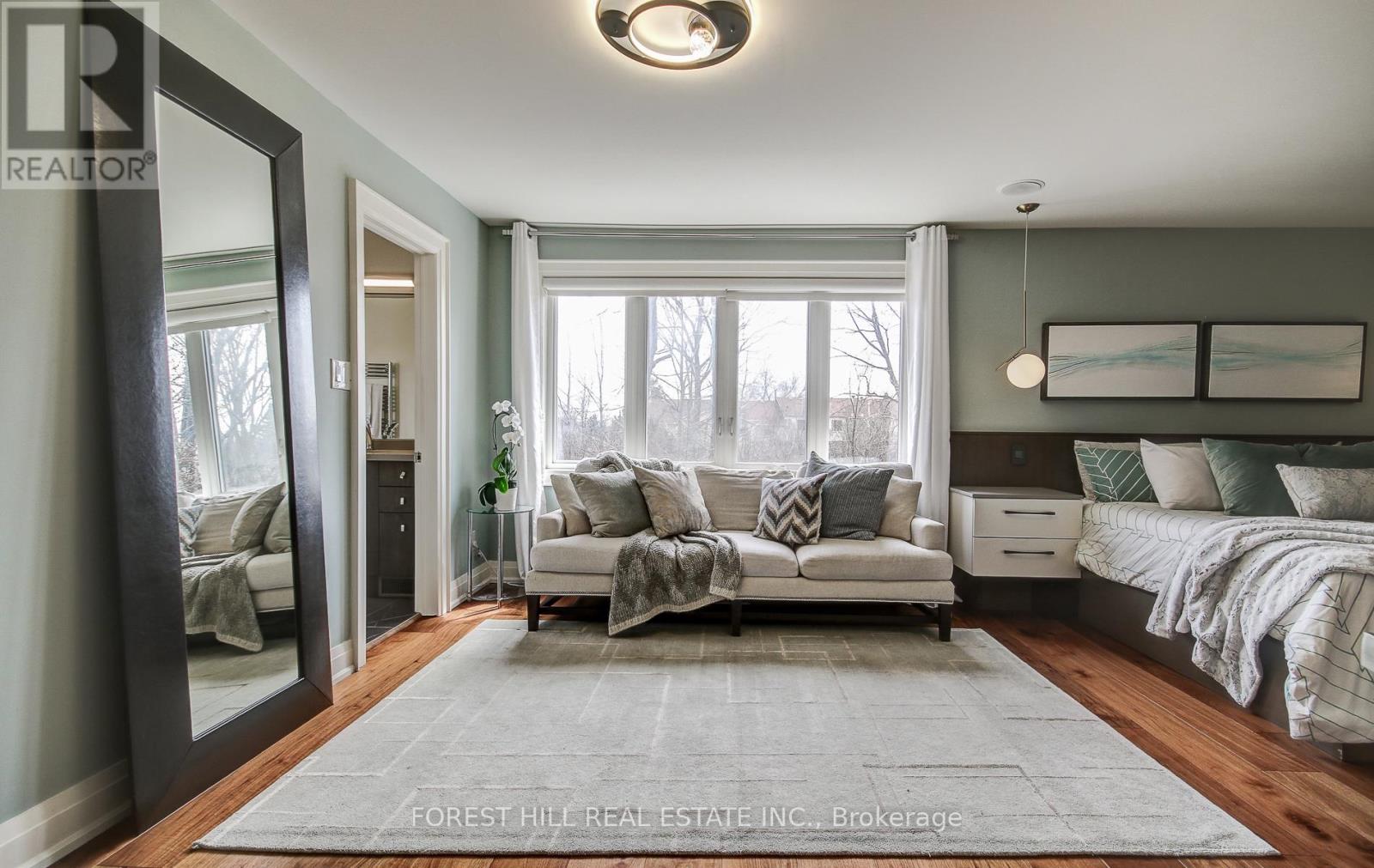 1260 Mapleridge Crescent, Oakville, Ontario  L6M 2H1 - Photo 20 - W12984472