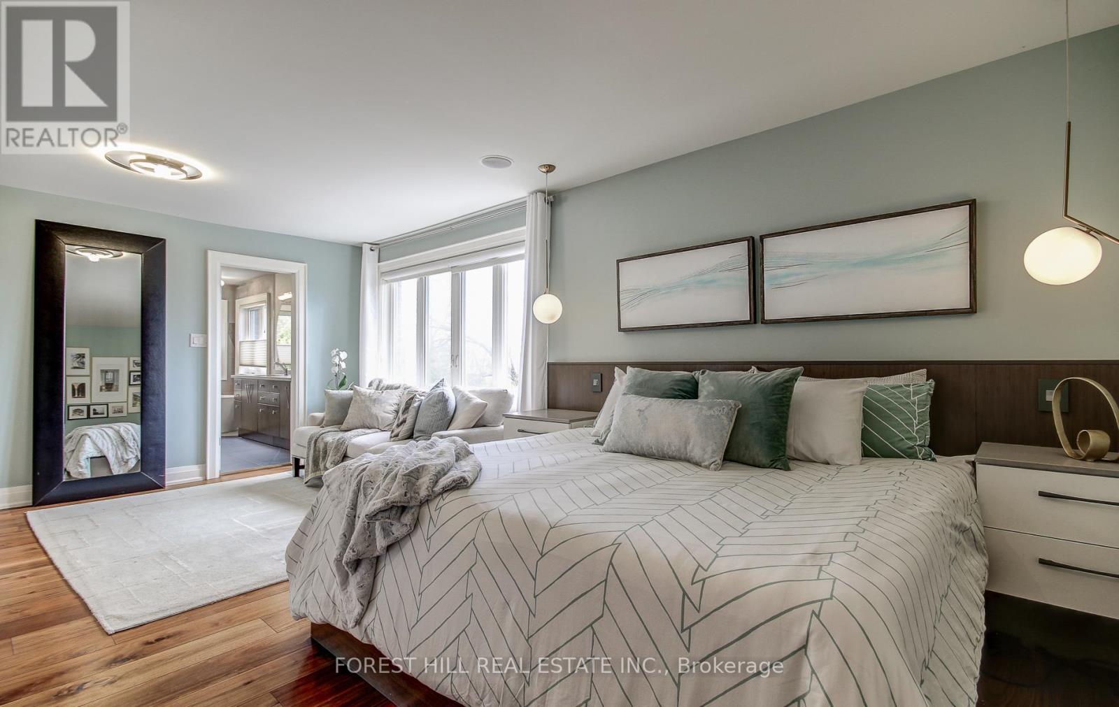 1260 Mapleridge Crescent, Oakville, Ontario  L6M 2H1 - Photo 23 - W12984472