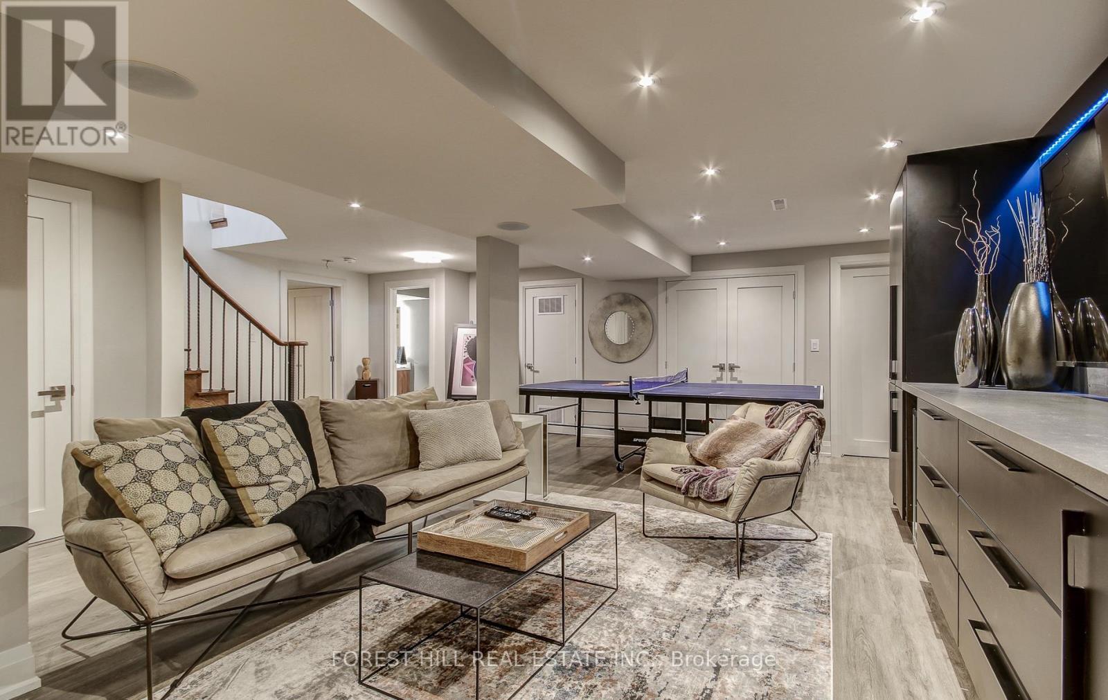 1260 Mapleridge Crescent, Oakville, Ontario  L6M 2H1 - Photo 37 - W12984472