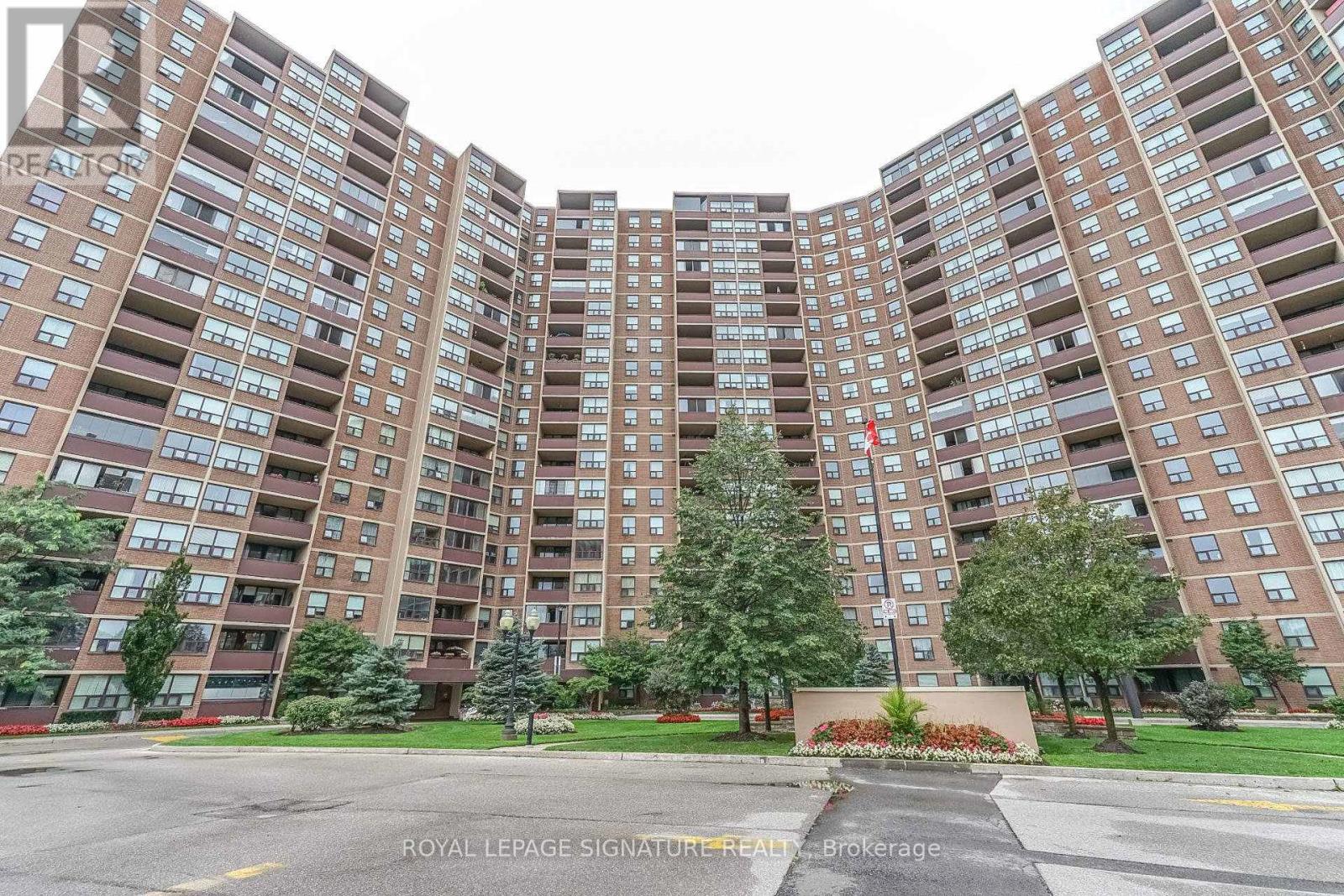 405 - 714 The West Mall, Toronto, Ontario  M9C 4X1 - Photo 12 - W12983752