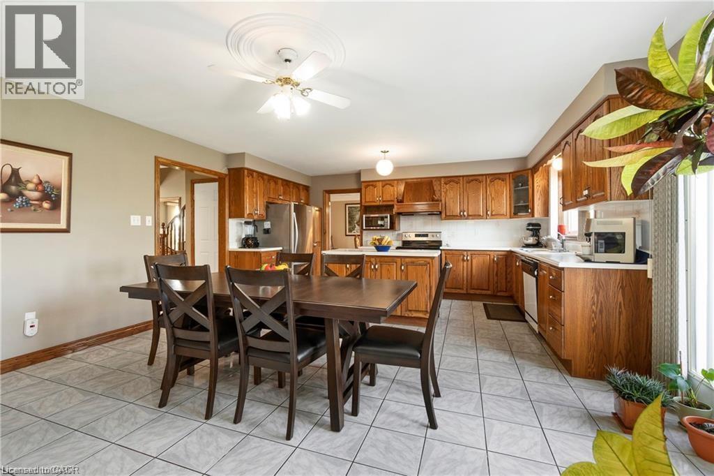 266 Sumach Drive, Burlington, Ontario  L7T 0B5 - Photo 12 - 40818345