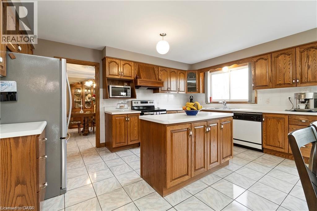 266 Sumach Drive, Burlington, Ontario  L7T 0B5 - Photo 10 - 40818345