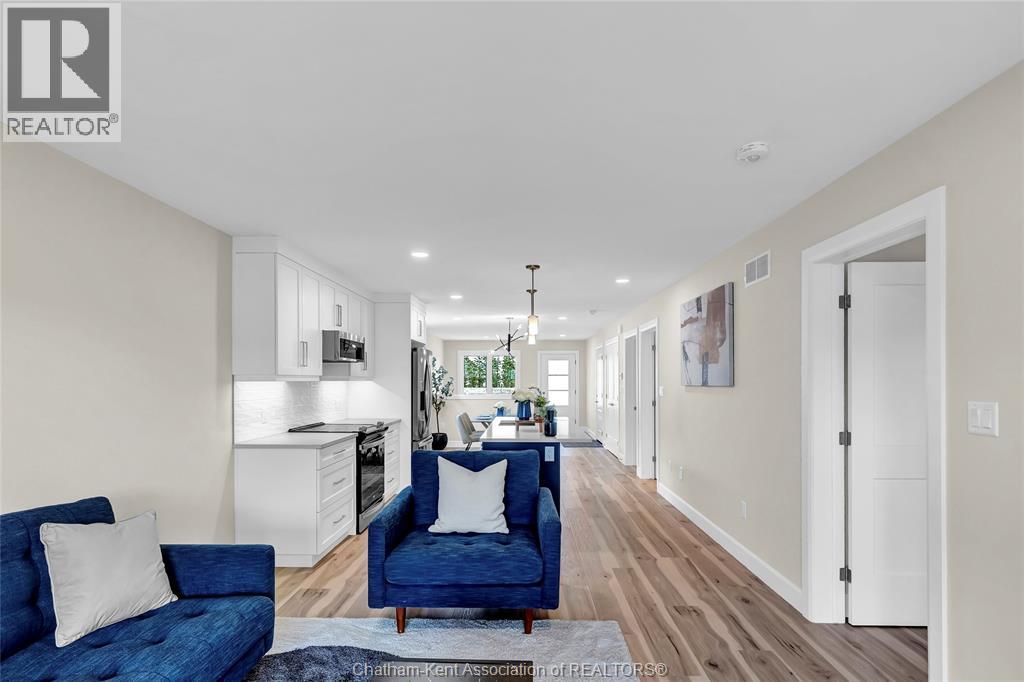 240 Ironwood Trail, Chatham, Ontario  N7M 0V6 - Photo 6 - 26007817