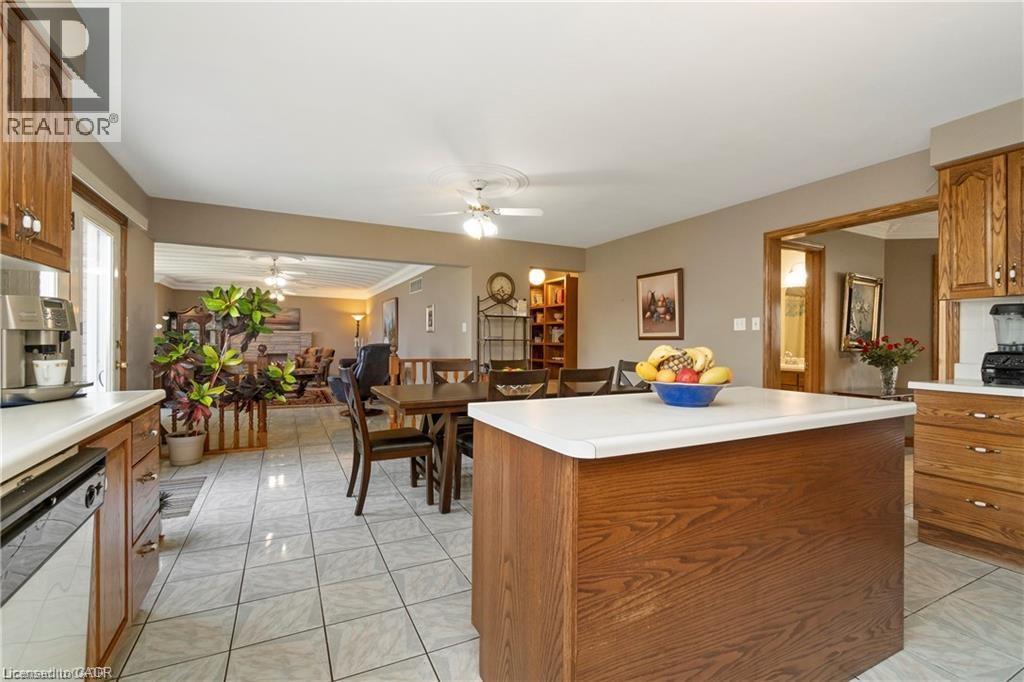 266 Sumach Drive, Burlington, Ontario  L7T 0B5 - Photo 11 - 40818345