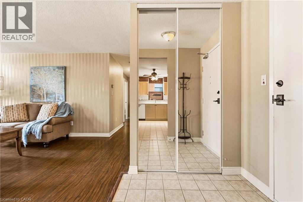 8 Main Street Unit# 203, Dundas, Ontario  L9H 1B8 - Photo 5 - 40819628