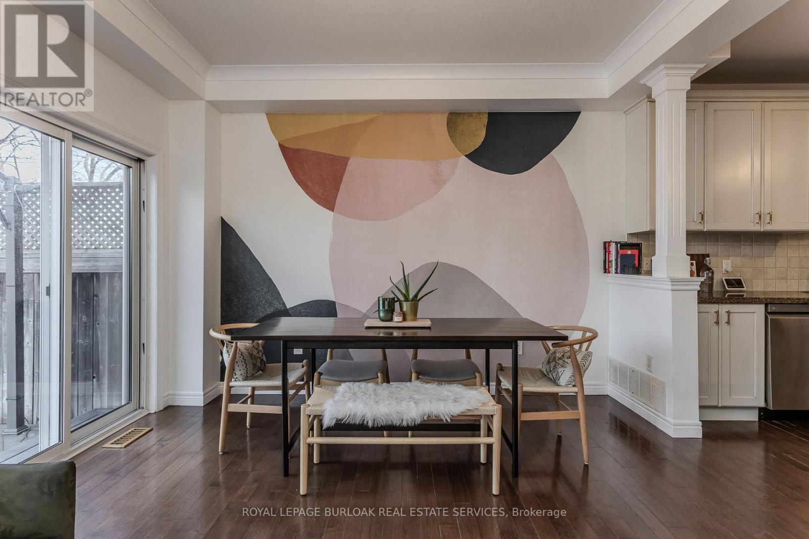 2121 Prospect Street, Burlington, Ontario  L7R 1Z2 - Photo 11 - W12978510