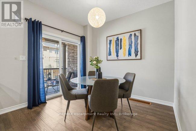 4128 Palermo Common, Burlington, Ontario  L7L 0G7 - Photo 17 - W12984484