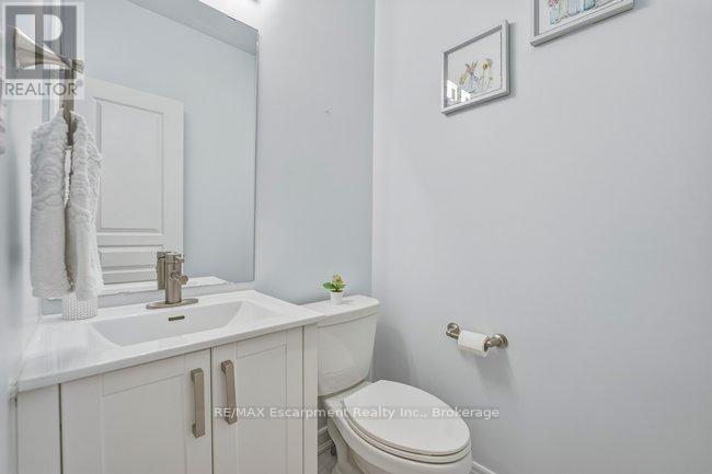 4128 Palermo Common, Burlington, Ontario  L7L 0G7 - Photo 21 - W12984484