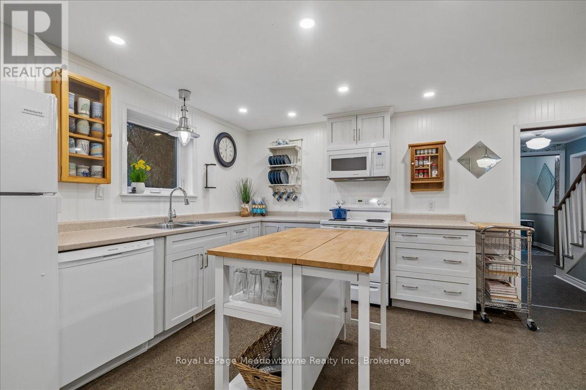 11024 First Line, Milton, Ontario  L0P 1J0 - Photo 16 - W12984652