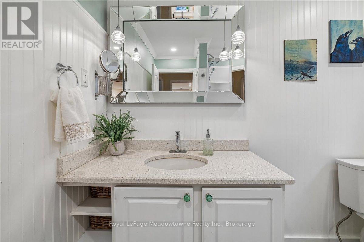 11024 First Line, Milton, Ontario  L0P 1J0 - Photo 23 - W12984652