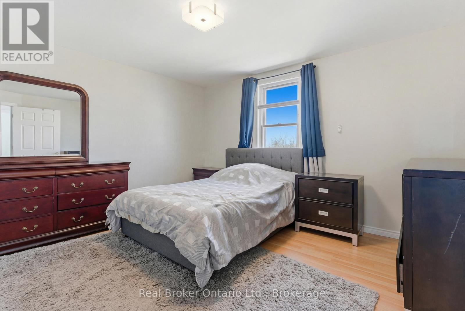 154 Niagara Falls Road, Thorold, Ontario  L2V 1H6 - Photo 29 - X12984512