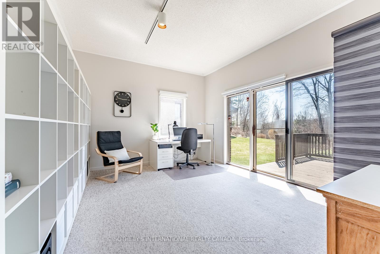 20 Ridgeview Court, Hamilton, Ontario  L9G 3X9 - Photo 21 - X12984370