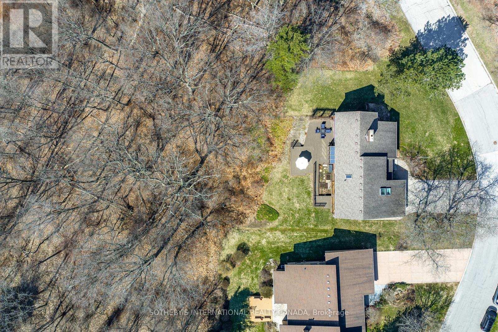 20 Ridgeview Court, Hamilton, Ontario  L9G 3X9 - Photo 43 - X12984370