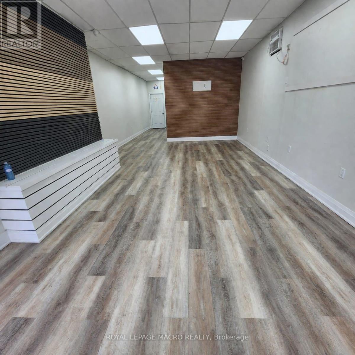 B - 1499 MAIN STREET E, Hamilton, Ontario