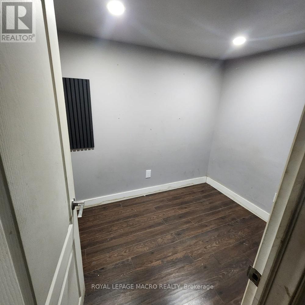 B - 1499 Main Street E, Hamilton (Homeside), Ontario  L8K 1C9 - Photo 3 - X12984380