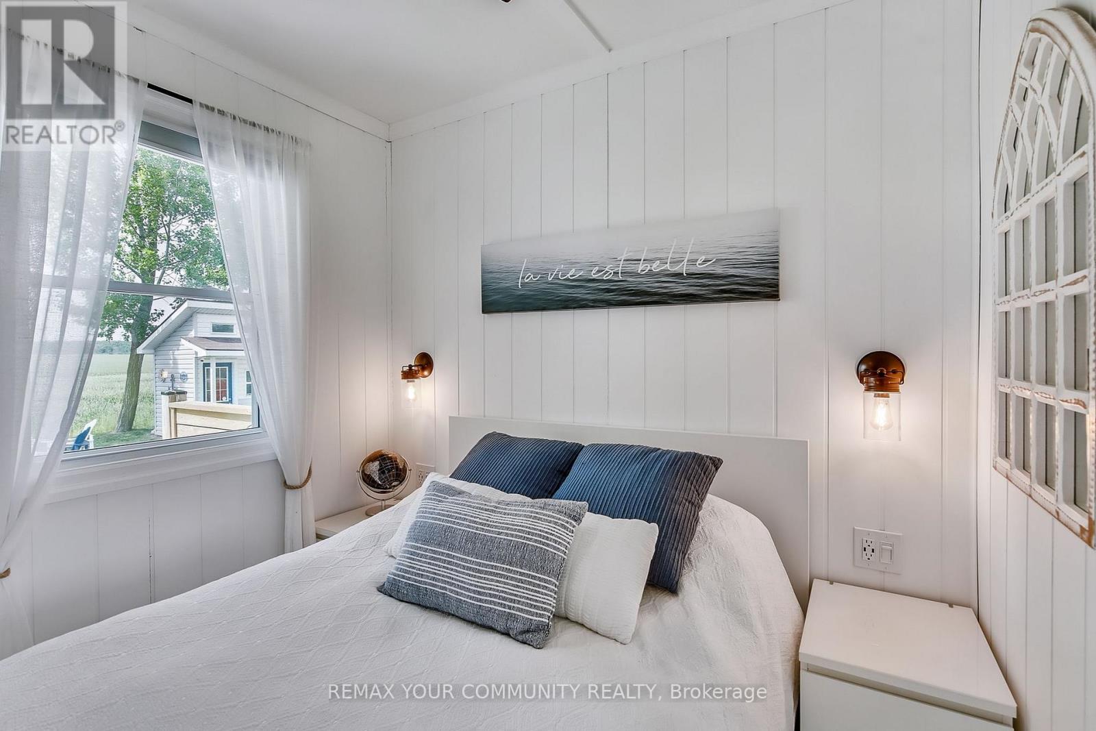 33 Fairwell Avenue, Haldimand, Ontario  N0A 1P0 - Photo 13 - X12984418