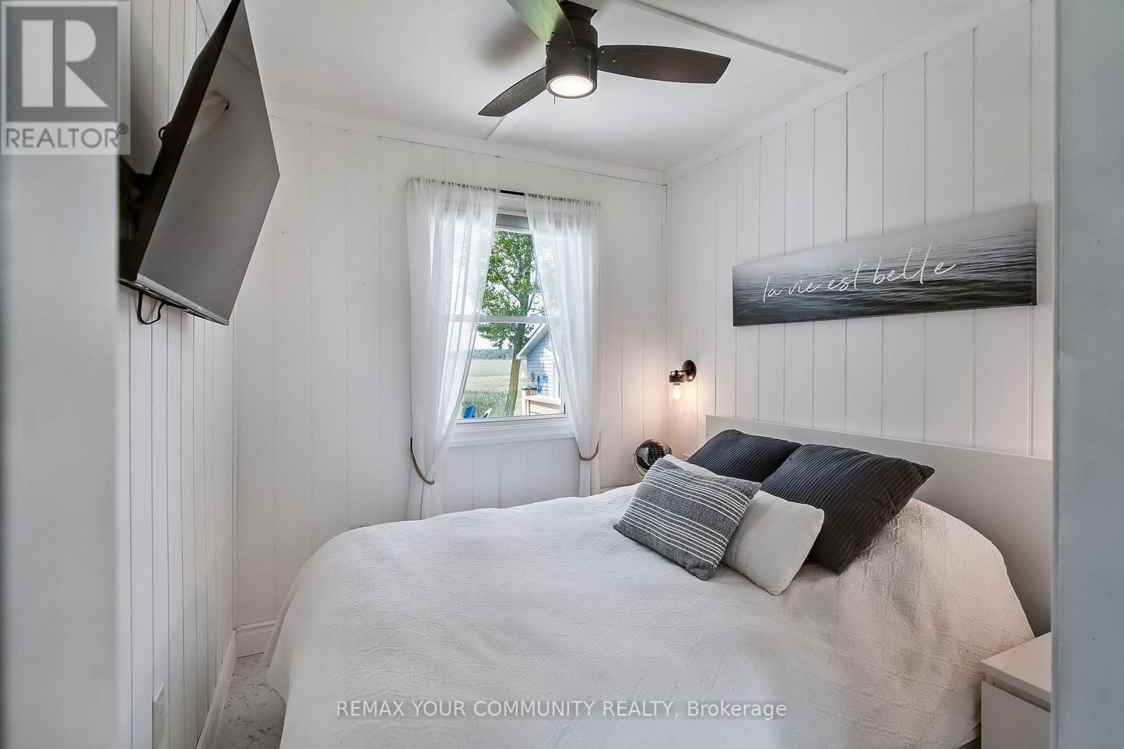 33 Fairwell Avenue, Haldimand, Ontario  N0A 1P0 - Photo 14 - X12984418