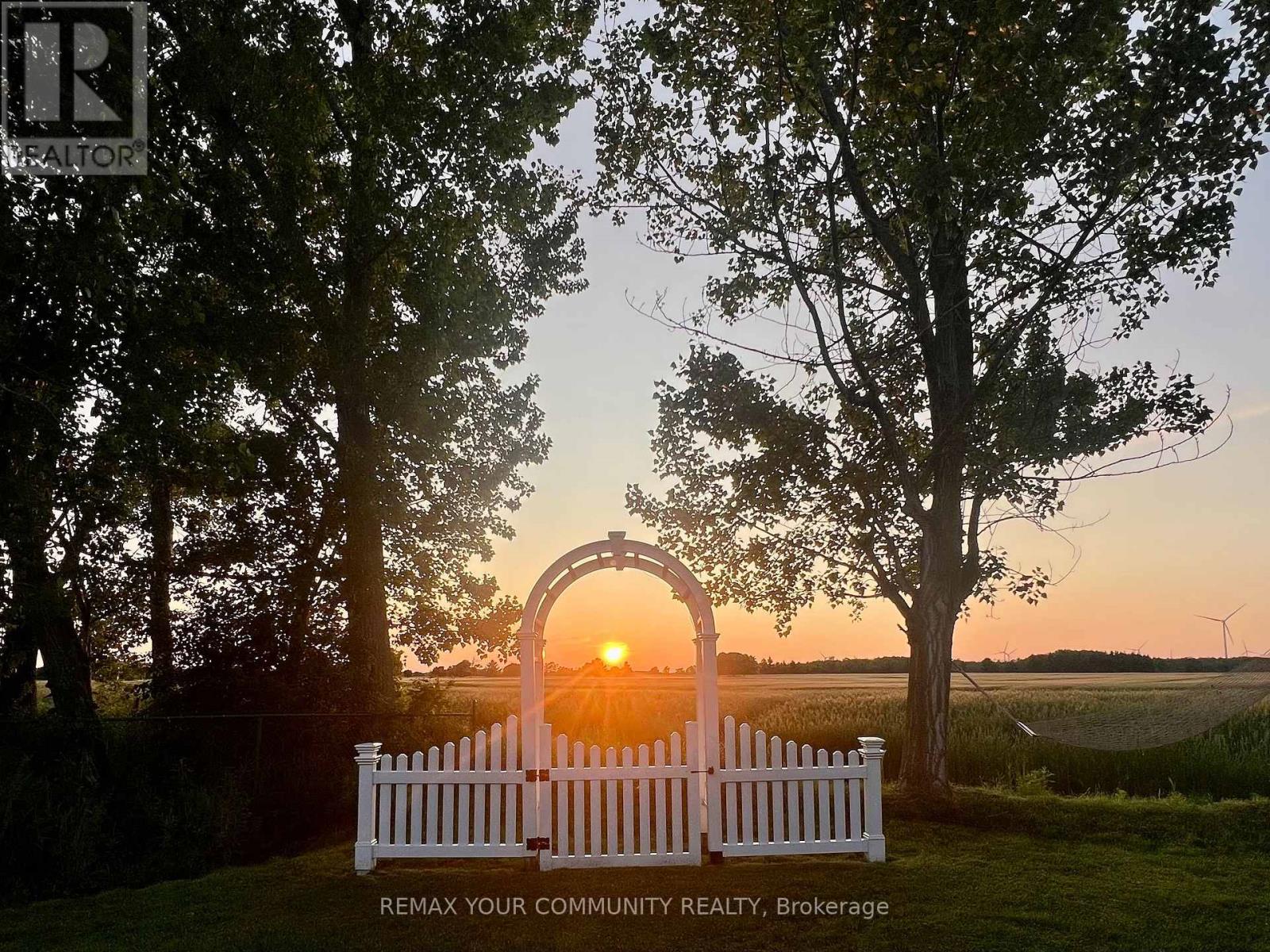 33 Fairwell Avenue, Haldimand, Ontario  N0A 1P0 - Photo 45 - X12984418