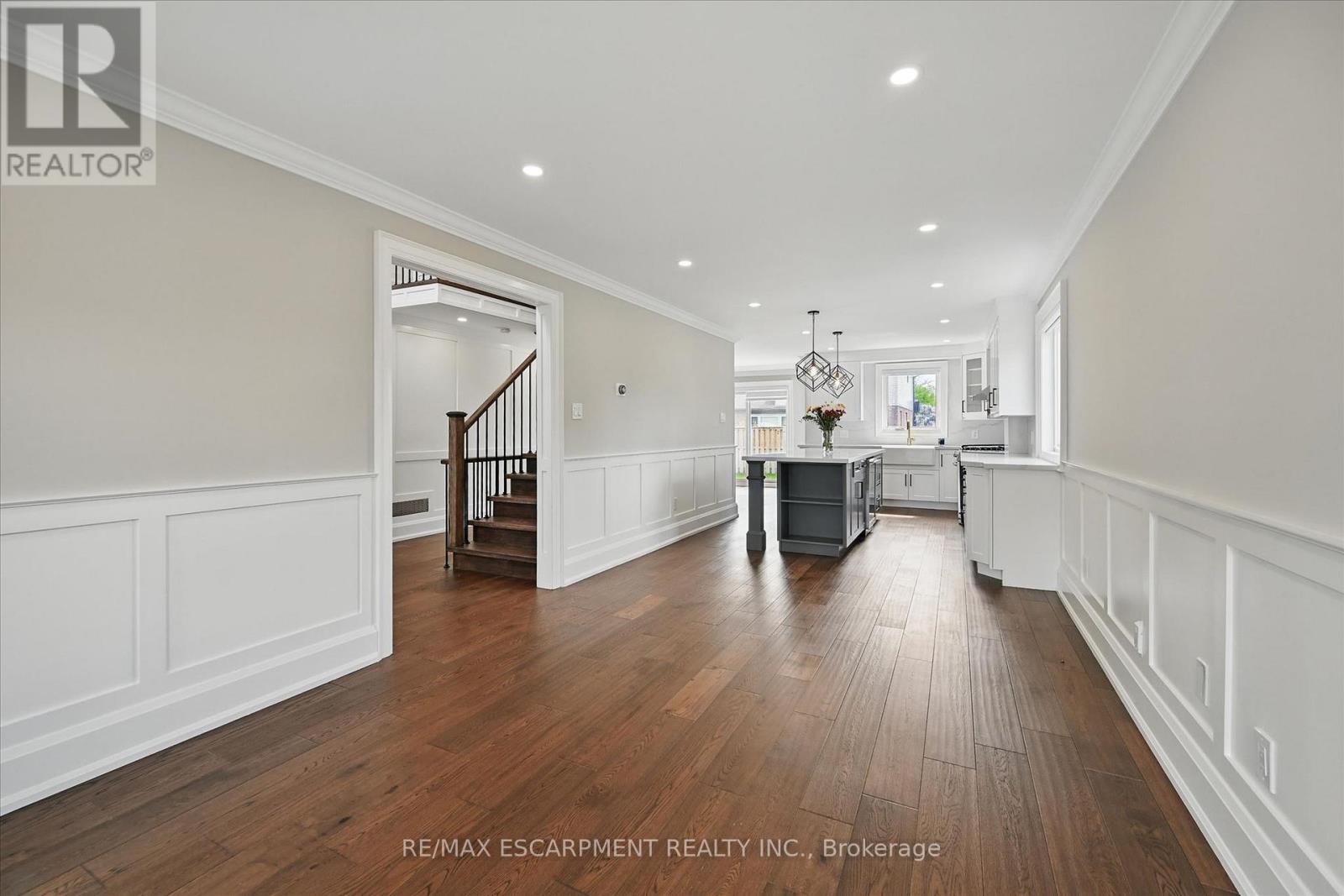 7 Grandview Avenue, Hamilton, Ontario  L8E 5A5 - Photo 10 - X12984458