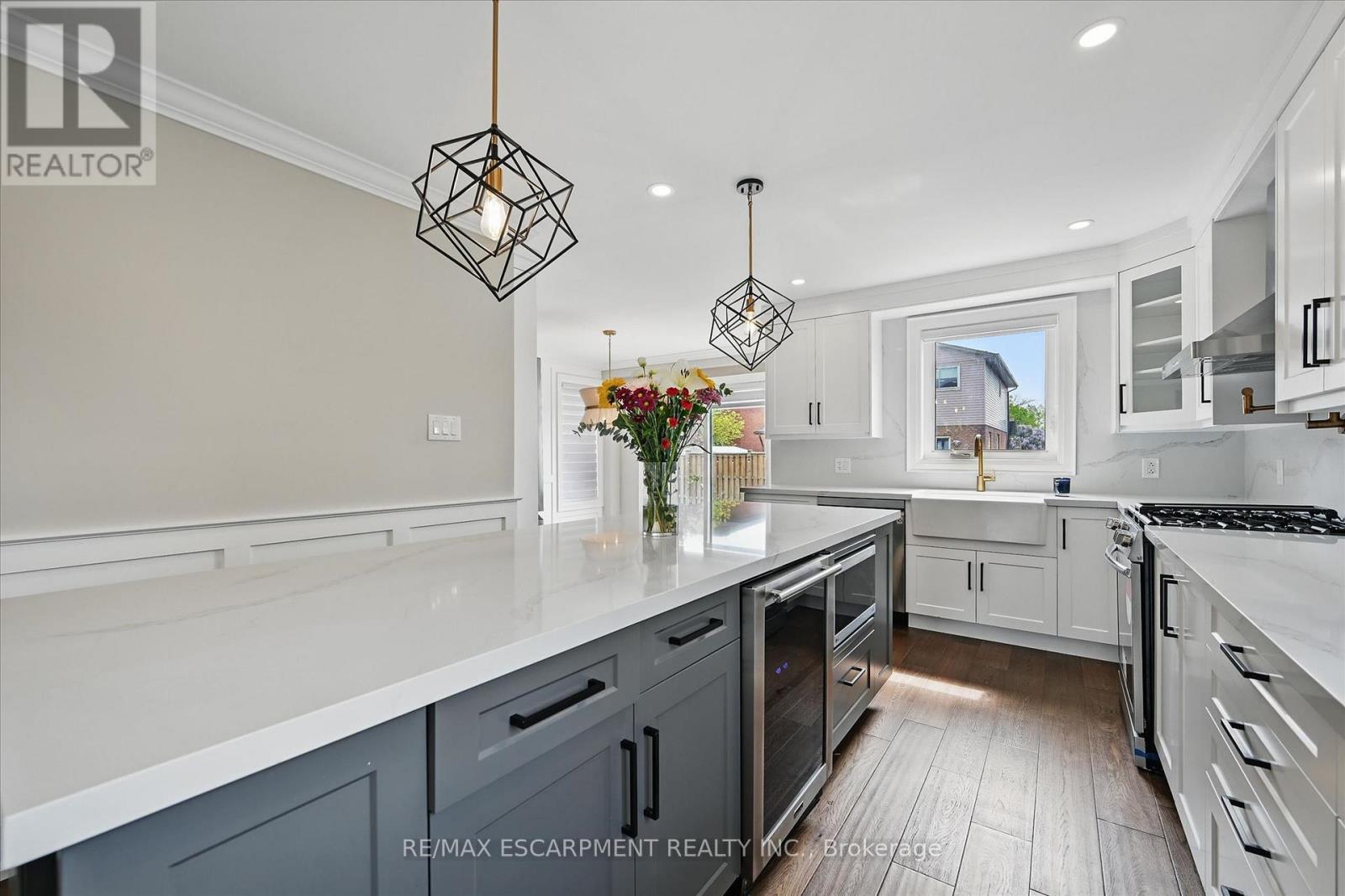 7 Grandview Avenue, Hamilton, Ontario  L8E 5A5 - Photo 12 - X12984458