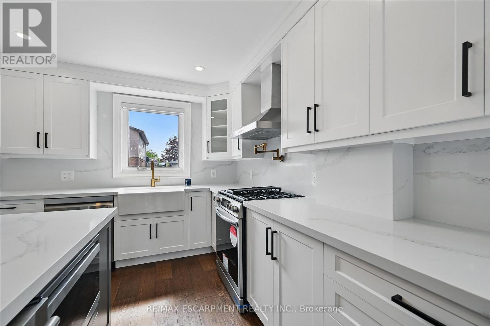 7 Grandview Avenue, Hamilton, Ontario  L8E 5A5 - Photo 13 - X12984458