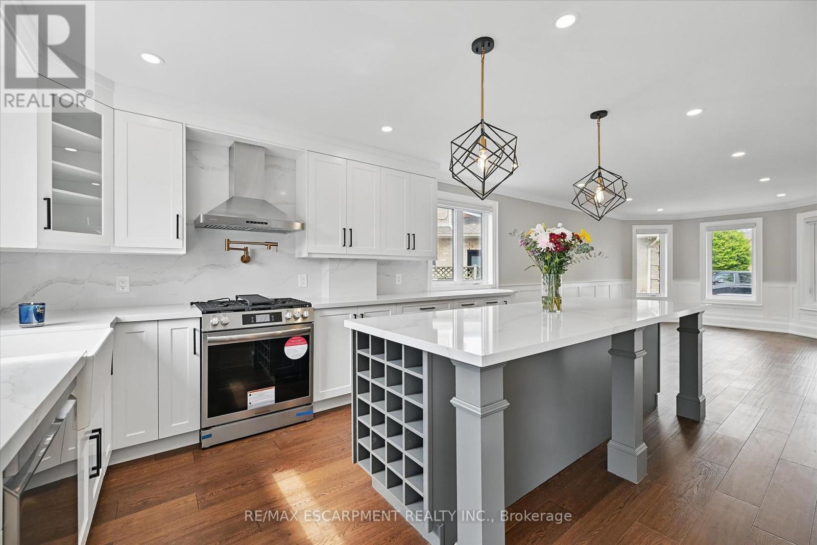 7 Grandview Avenue, Hamilton, Ontario  L8E 5A5 - Photo 15 - X12984458