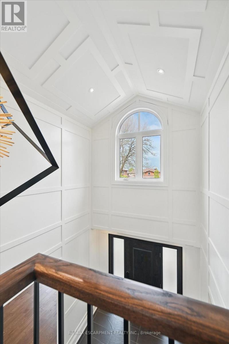 7 Grandview Avenue, Hamilton, Ontario  L8E 5A5 - Photo 30 - X12984458