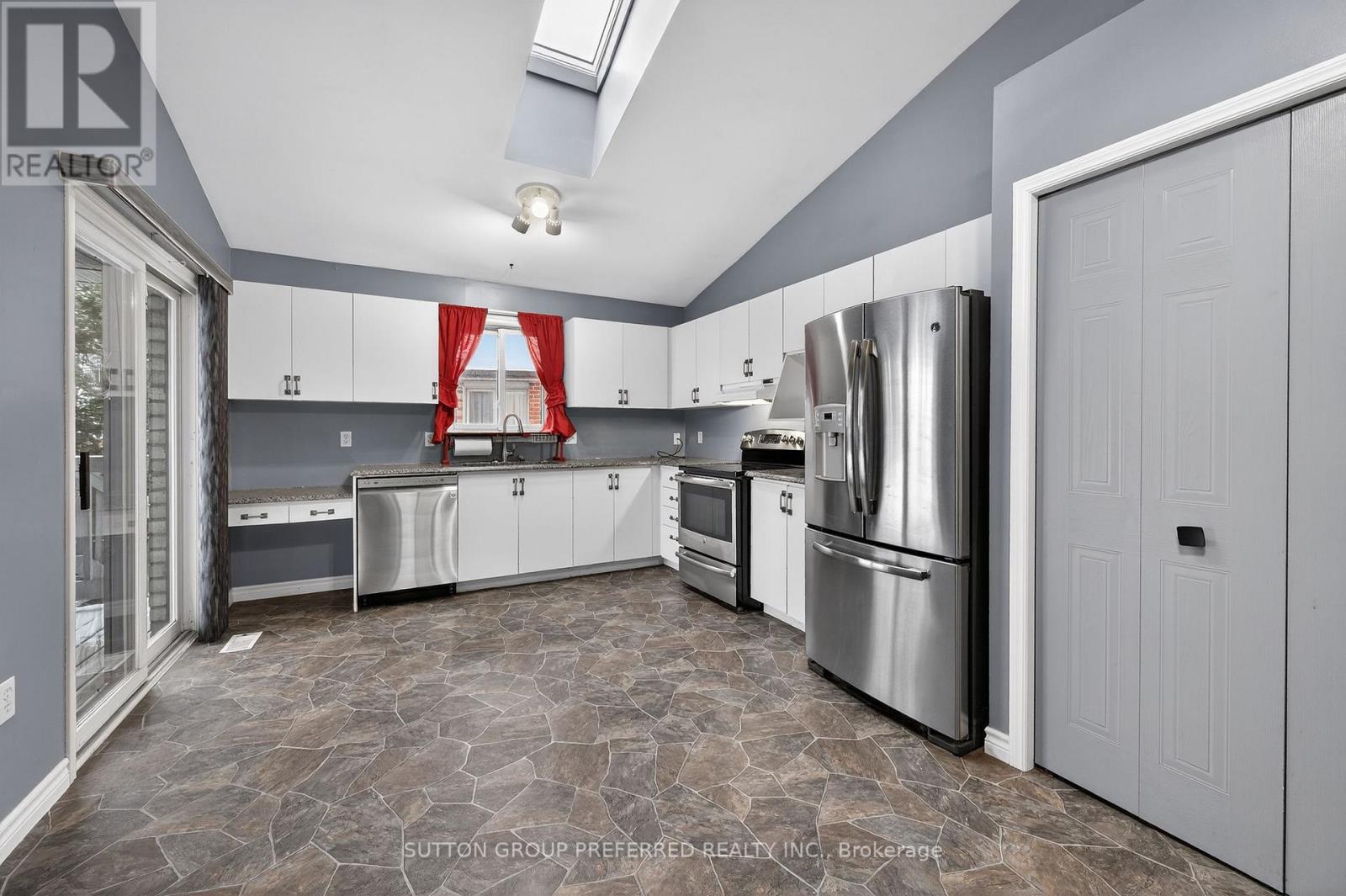 94 Kristina Crescent, London South, Ontario  N6E 3V4 - Photo 19 - X12980576