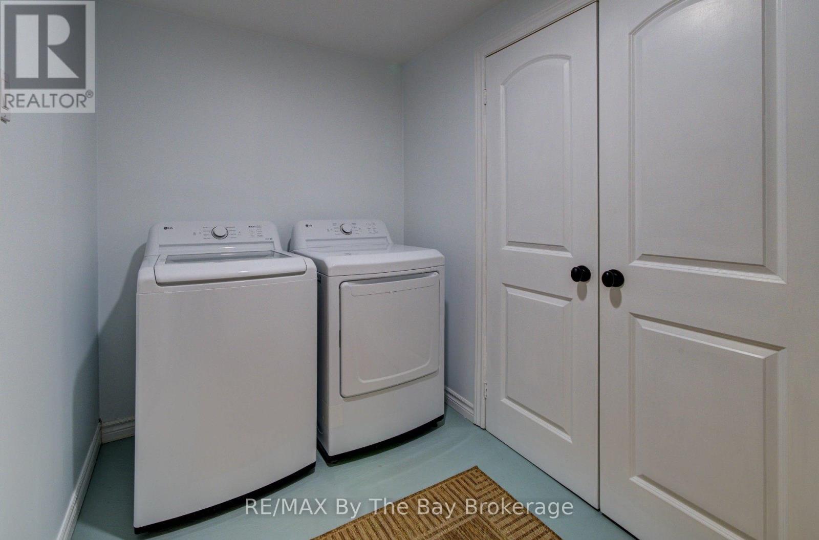 69 White Sands Way, Wasaga Beach, Ontario  L9Z 0E1 - Photo 19 - S12984532