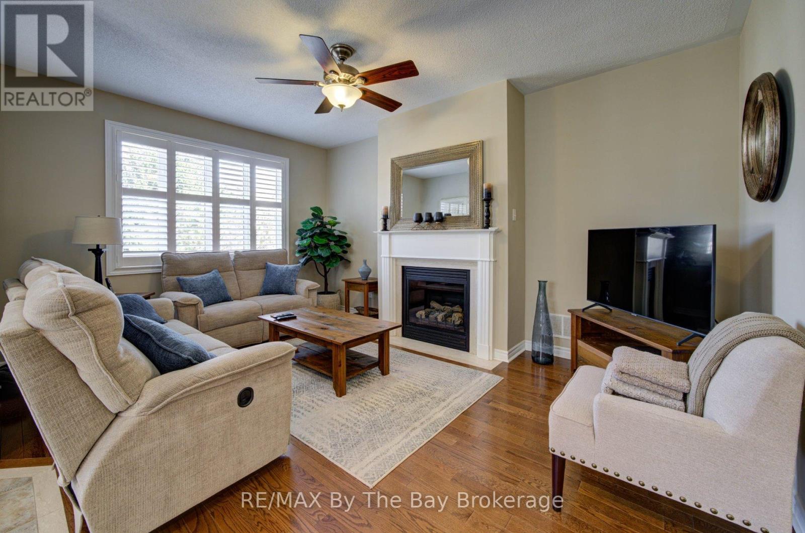 69 White Sands Way, Wasaga Beach, Ontario  L9Z 0E1 - Photo 6 - S12984532