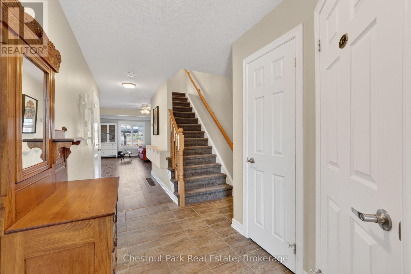 10 Archer Avenue, Collingwood, Ontario  L9Y 3B7 - Photo 6 - S12984646