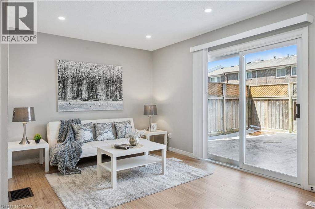 31 Greengate Road Unit# 239, Guelph, Ontario  N1H 6R3 - Photo 5 - 40817589