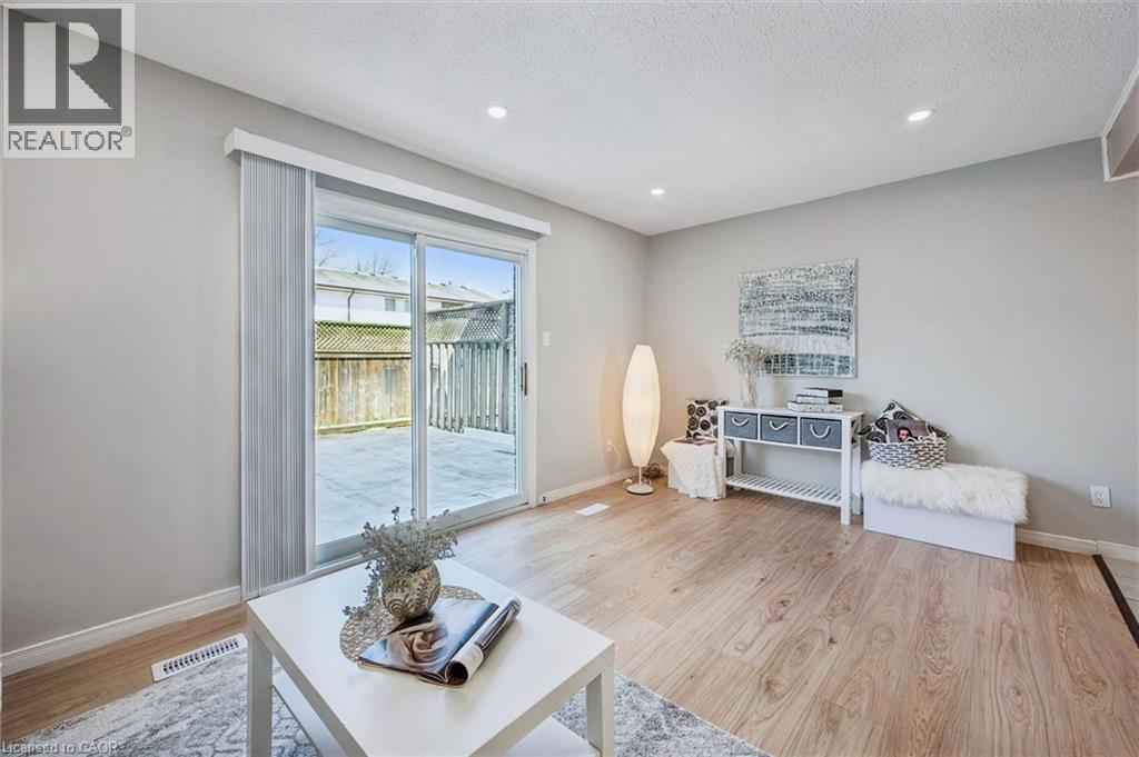 31 Greengate Road Unit# 239, Guelph, Ontario  N1H 6R3 - Photo 6 - 40817589