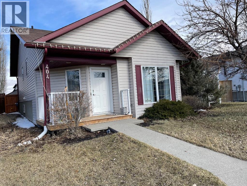 404 18 Street Se, High River, Alberta  T1V 1W3 - Photo 2 - A2295709